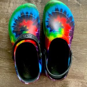 Tie Dye crocs Mens 7/Women 9